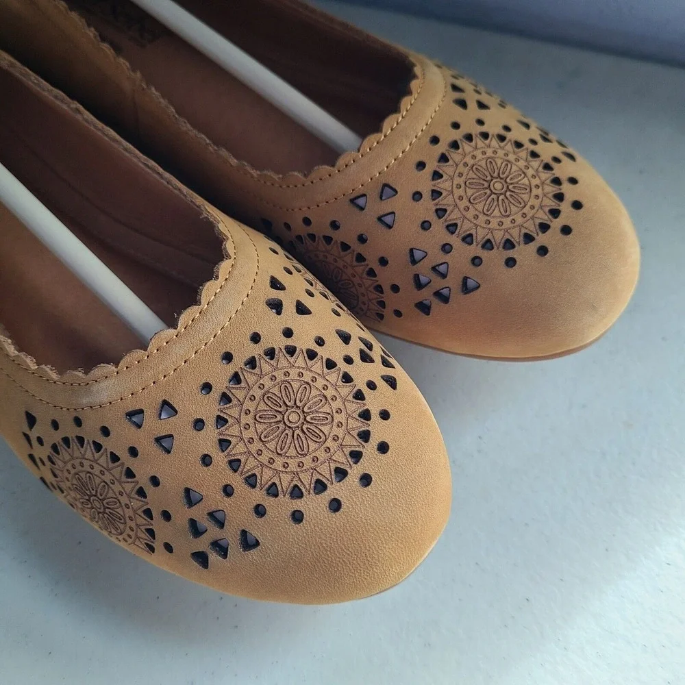 Josef Seibel Womens Pippa Ballet Flats‎ 37 Tan Safran Leather Shoe Cut Out NEW